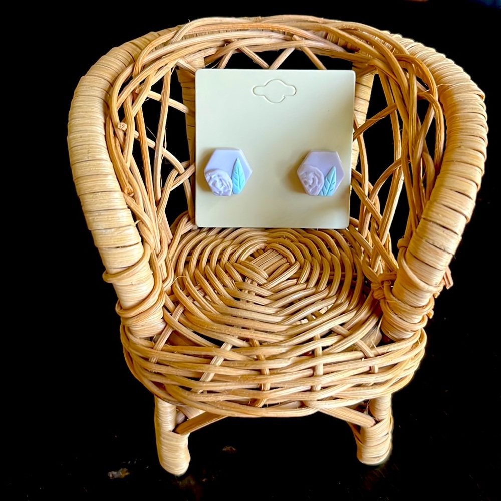 Trendy polymer clay stud earrings!